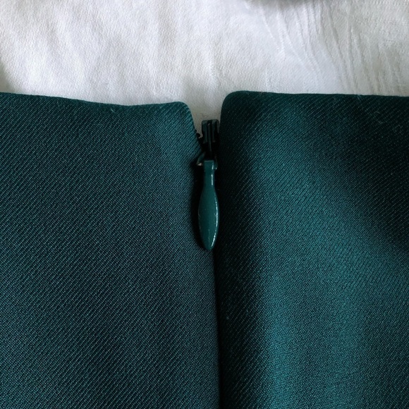 š
ŗFEVER London Dress Tulip Hem - Picture 11 of 11